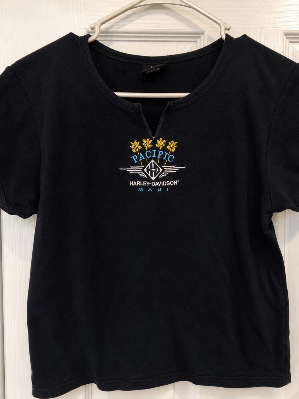 VINTAGE Rare Harley-Davidson Maui Embroidered babyY2k t shirt